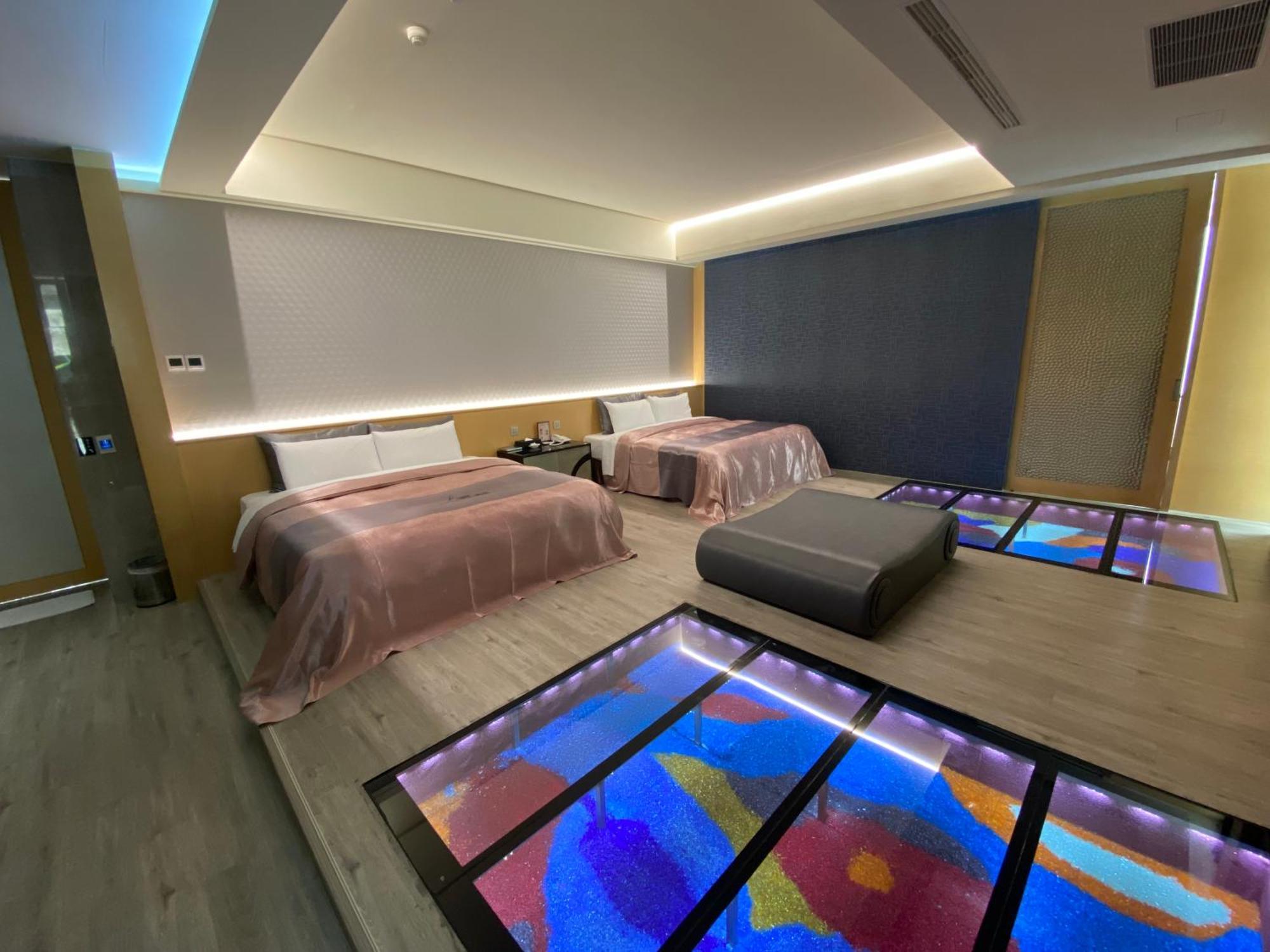 Xiadu Motel Taichung Exterior photo