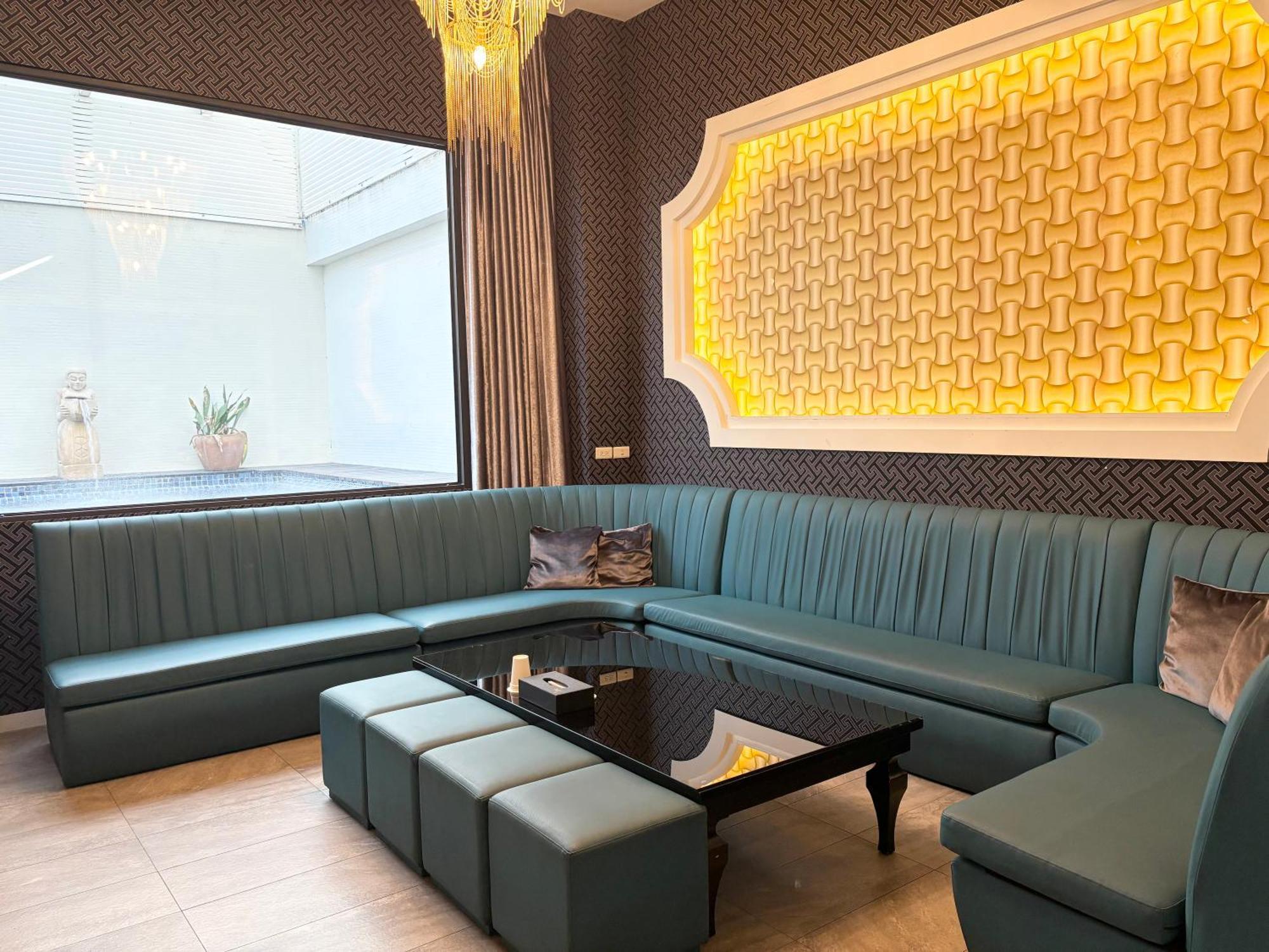 Xiadu Motel Taichung Exterior photo