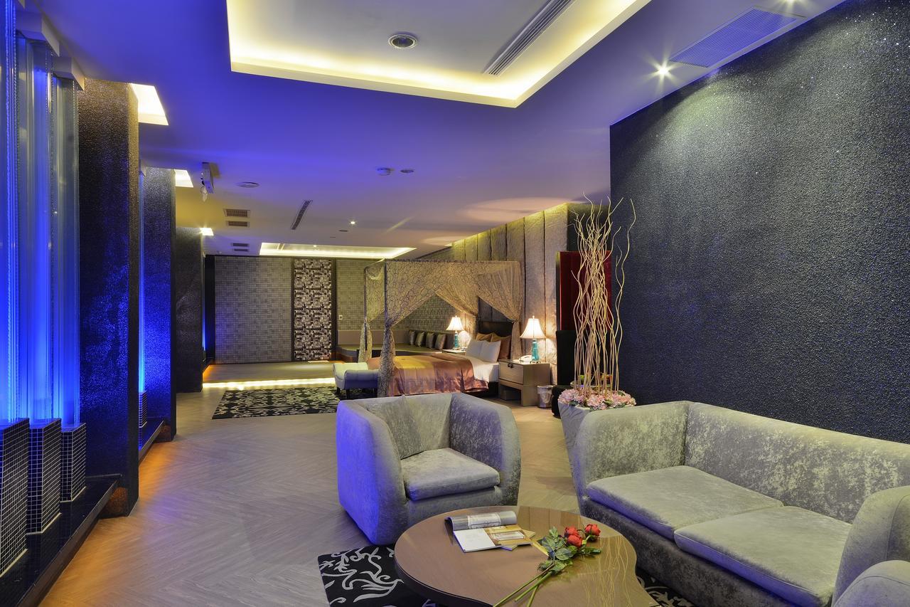 Xiadu Motel Taichung Exterior photo