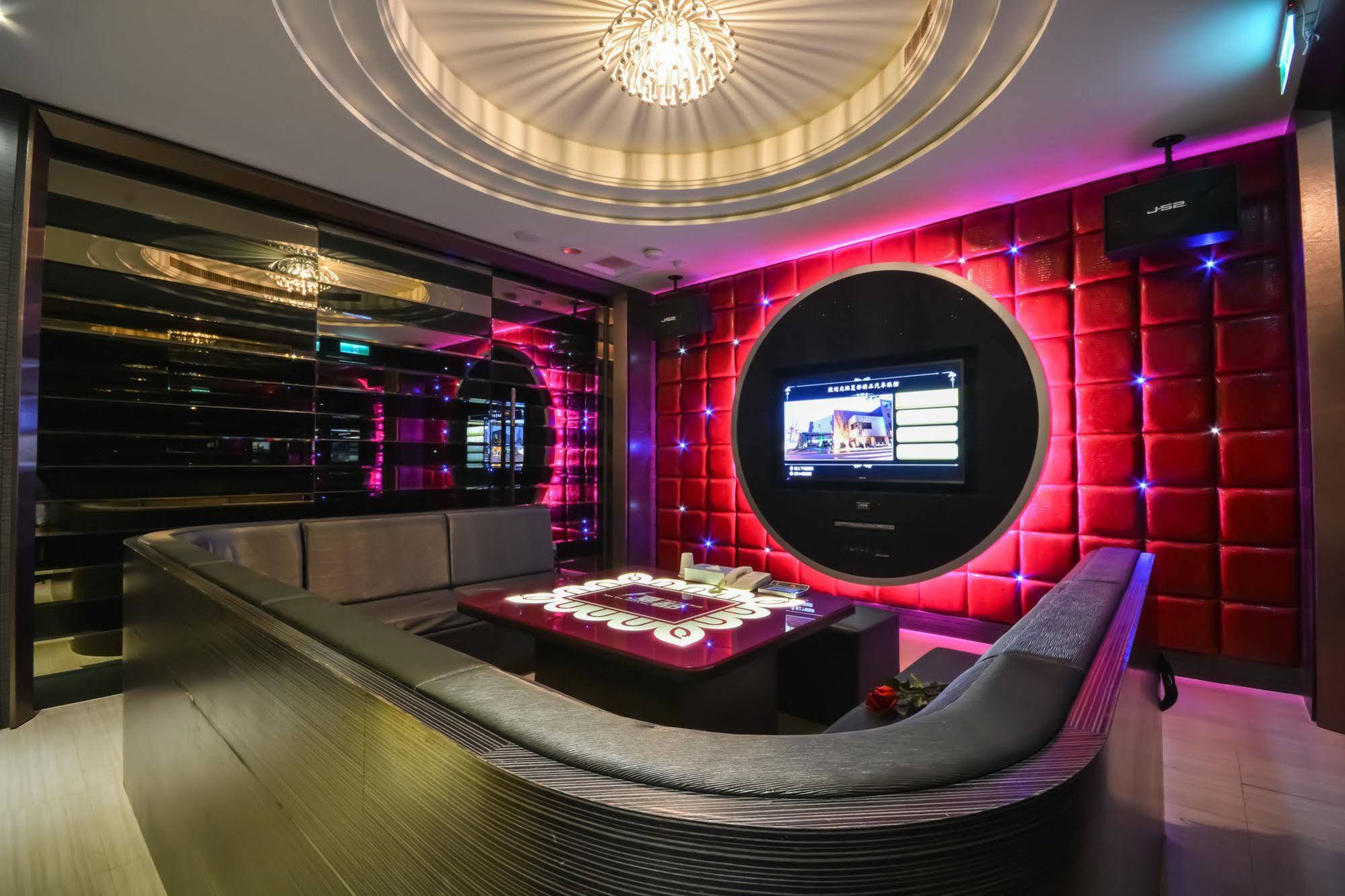 Xiadu Motel Taichung Exterior photo